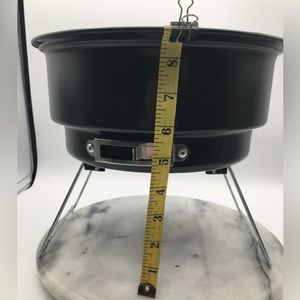 Small Tabletop BBQ Grill w/Carrying Case